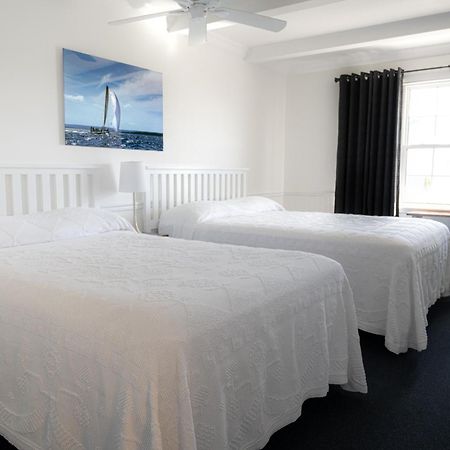 Telegraph House Motel Baddeck Inlet Екстериор снимка