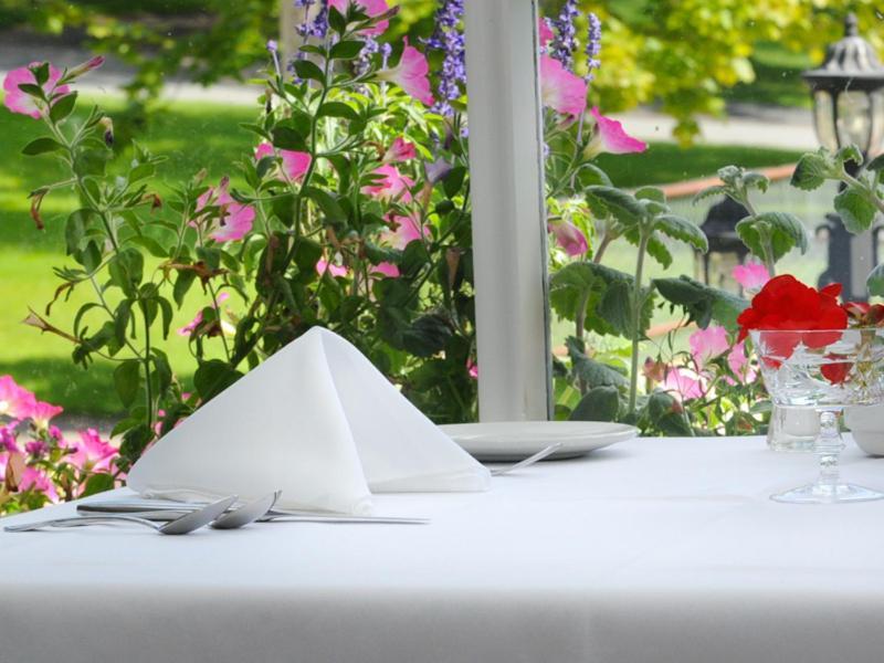 Telegraph House Motel Baddeck Inlet Екстериор снимка